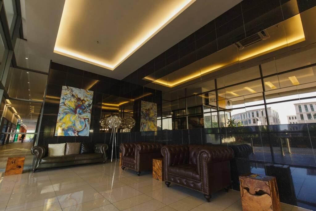 Jazz Suites 1 Vivacity Kuching Exterior photo