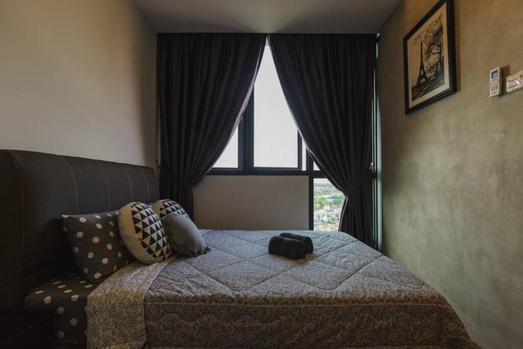 Jazz Suites 1 Vivacity Kuching Exterior photo