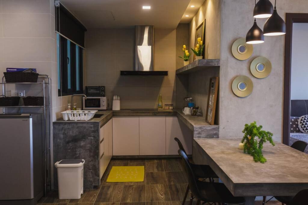 Jazz Suites 1 Vivacity Kuching Exterior photo